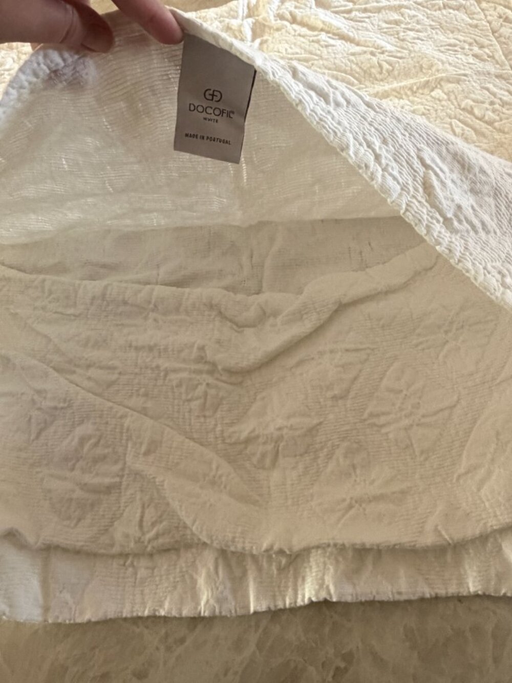 Pair of DOCOFIL White Floral Textured Euro Pillow Shams 28x28 Portugal Cotton - Picture 8 of 9